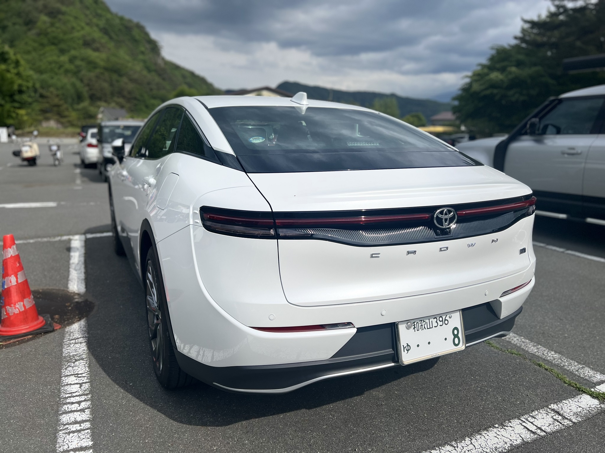 Toyota crown s235