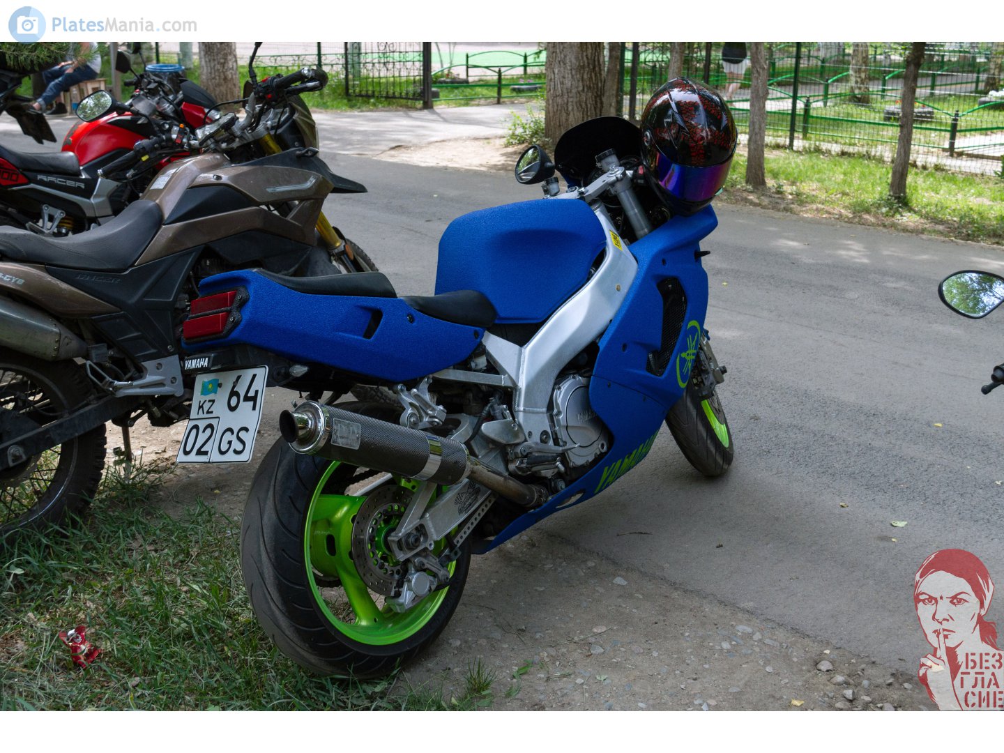 64 GS 02, Yamaha YZF 750R, 1993–1998
