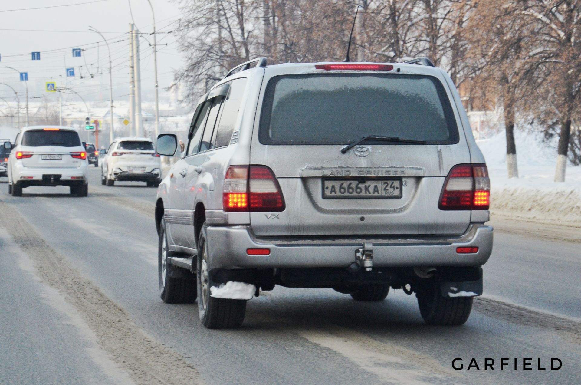 а 666 ка 24, Toyota Land Cruiser 100 (J100), 1998–2007