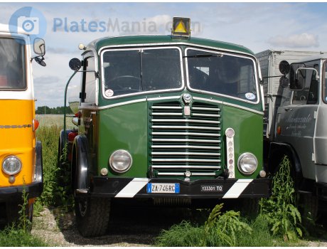 ZA 746 RG, FIAT 600 Serie II Trucks