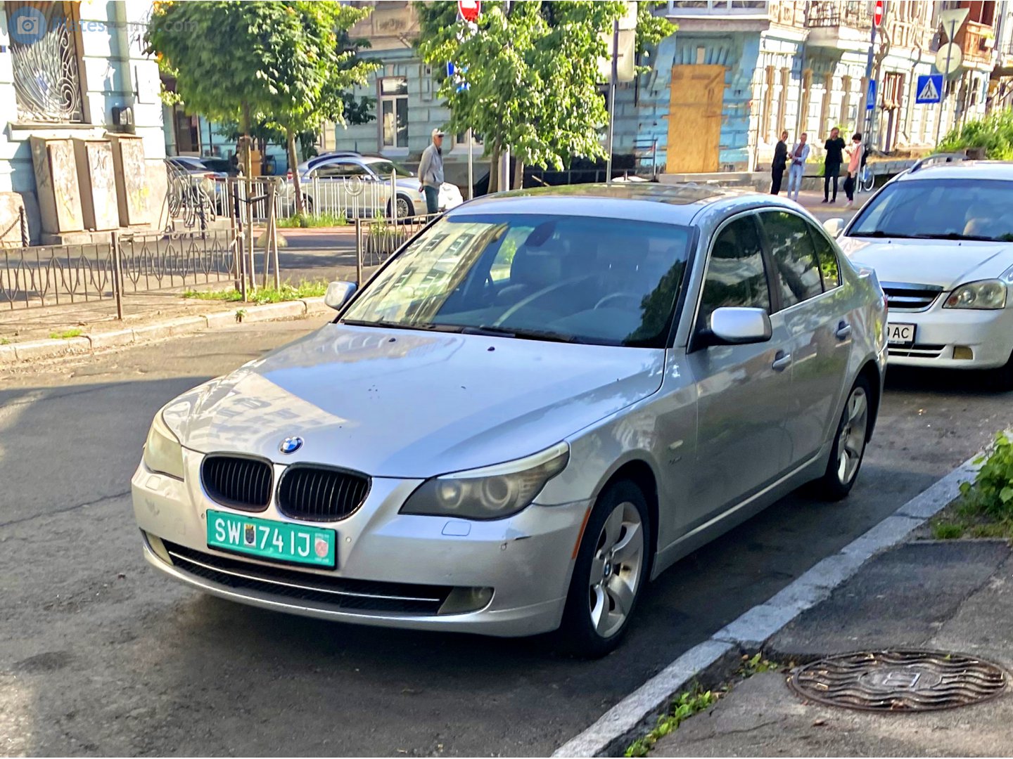 SW 74 IJ, BMW 5 Series 5th gen Sedan (E60), 2003–2010