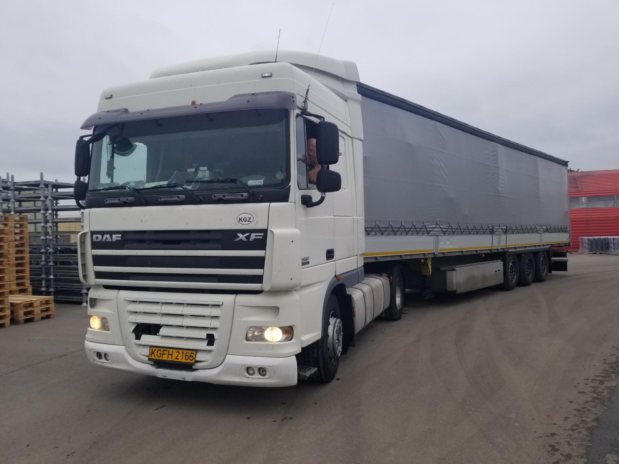 KGFH2166, DAF XF 3rd gen (XF105), 2006–2020