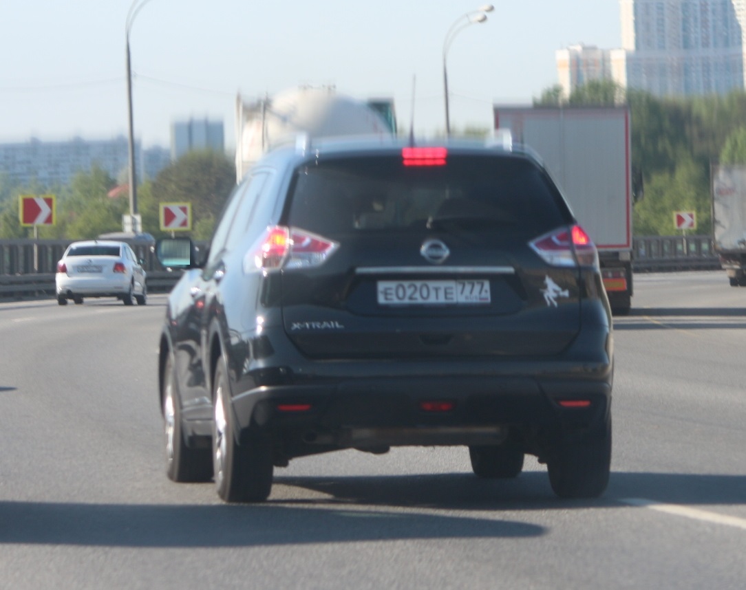 е 020 те 777, Nissan X-Trail 3rd gen (T32), 2013–2018