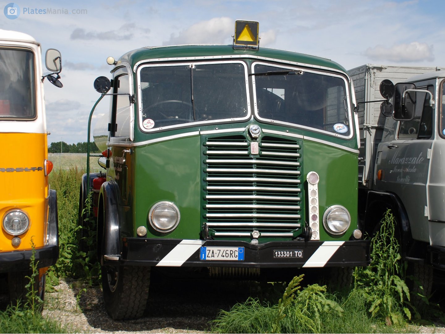 ZA 746 RG, FIAT 600 Serie II Trucks 666, 1940–1948