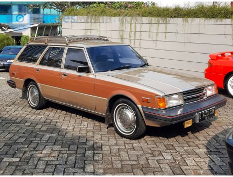 B 2453 STY, Toyota Cressida