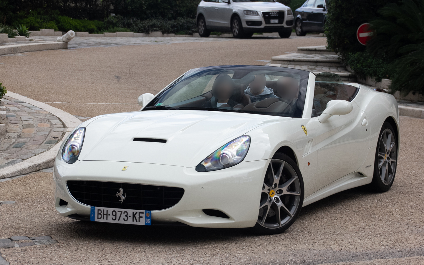 BH-973-KF, Ferrari California 1st gen (F149), 2008–2013