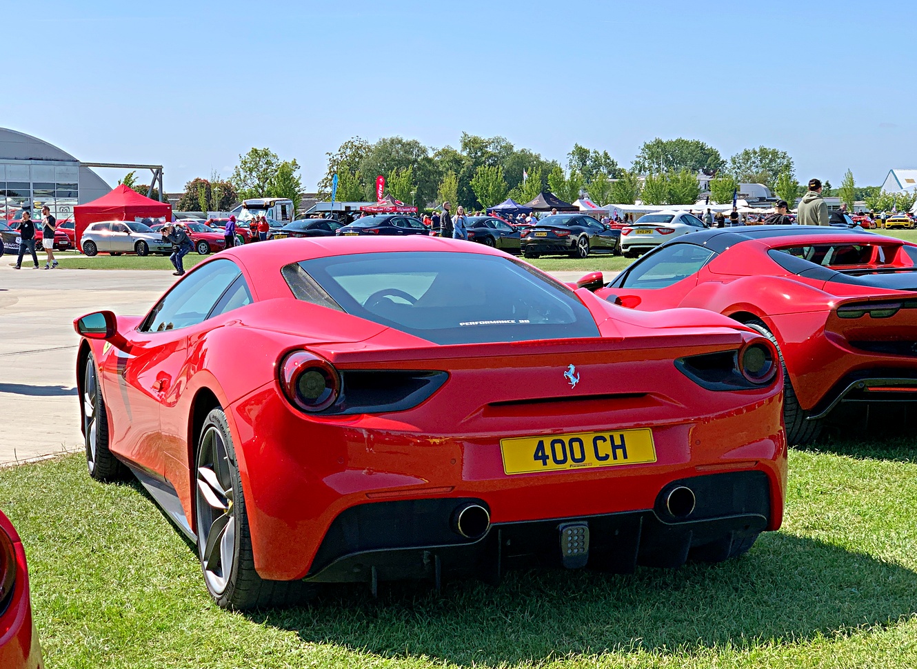 400CH, Ferrari 488 1st gen (GTB) Berlinetta (F142M), 2015–2019