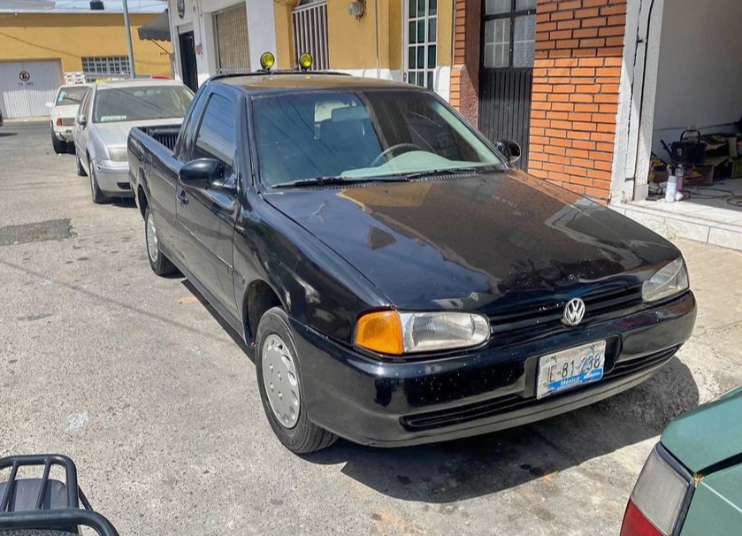 JE-81-238, Volkswagen Pointer 2nd gen Pickup (G2; 37/5X/5W; MX-market), 1999