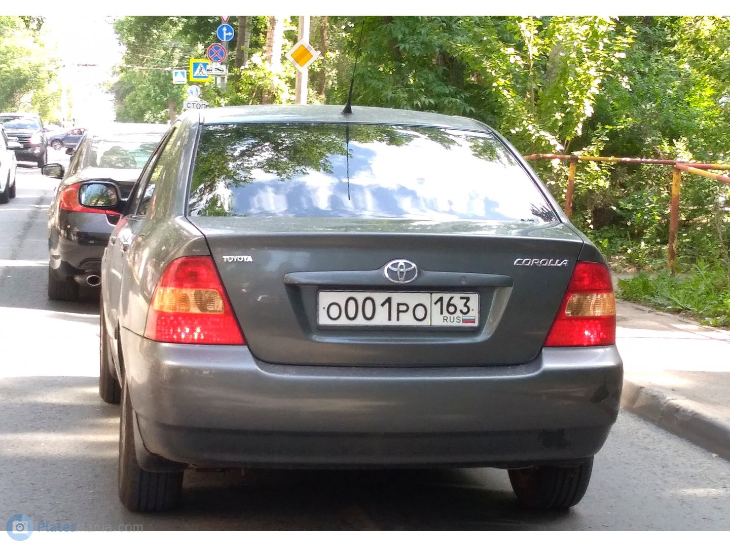 о 001 ро 163, Toyota Corolla 9th gen Sedan (E120; Global-market), 2000–2007