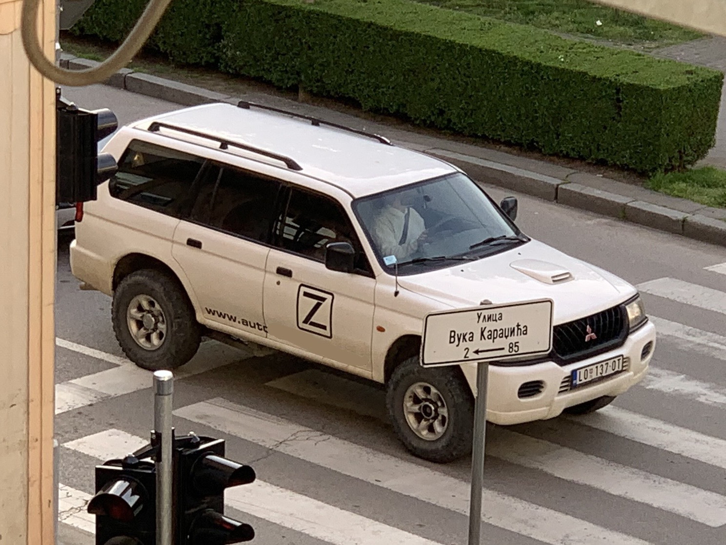 LO 137-OT, Mitsubishi Pajero Sport 1st gen (K80/K90/PA/PA), 1996–2008