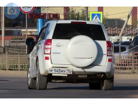 р145му14, Suzuki Escudo