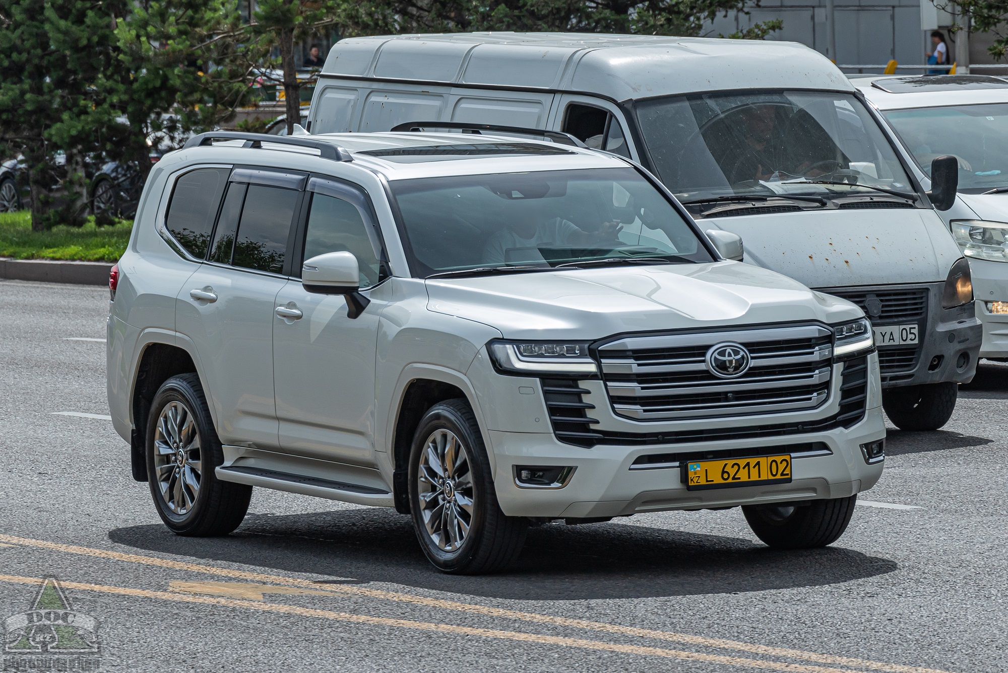 L 6211 02, Toyota Land Cruiser 300 (J300), 2021–