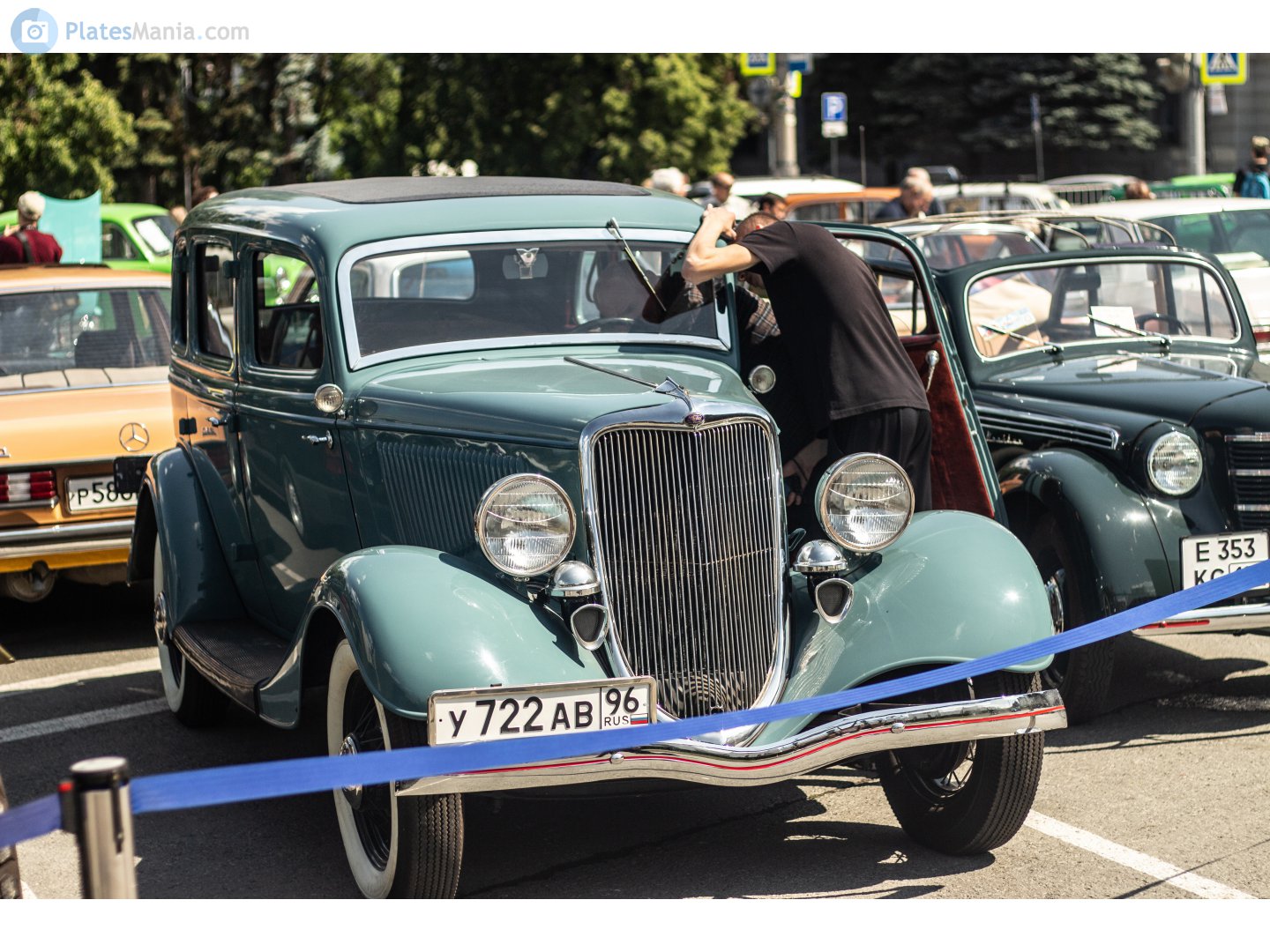 у 722 ав 96, Ford V8 