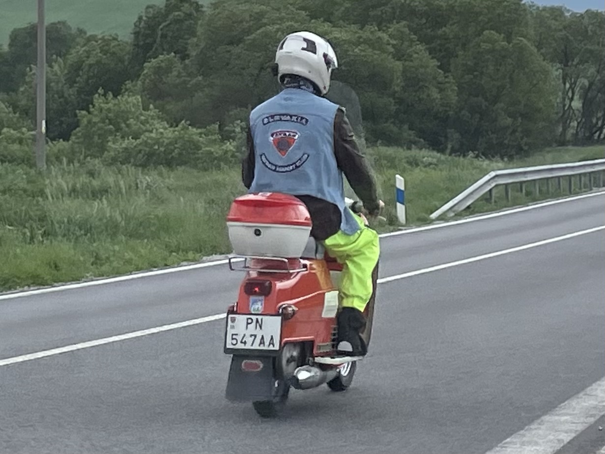 PN 547AA, Tatran S-125 