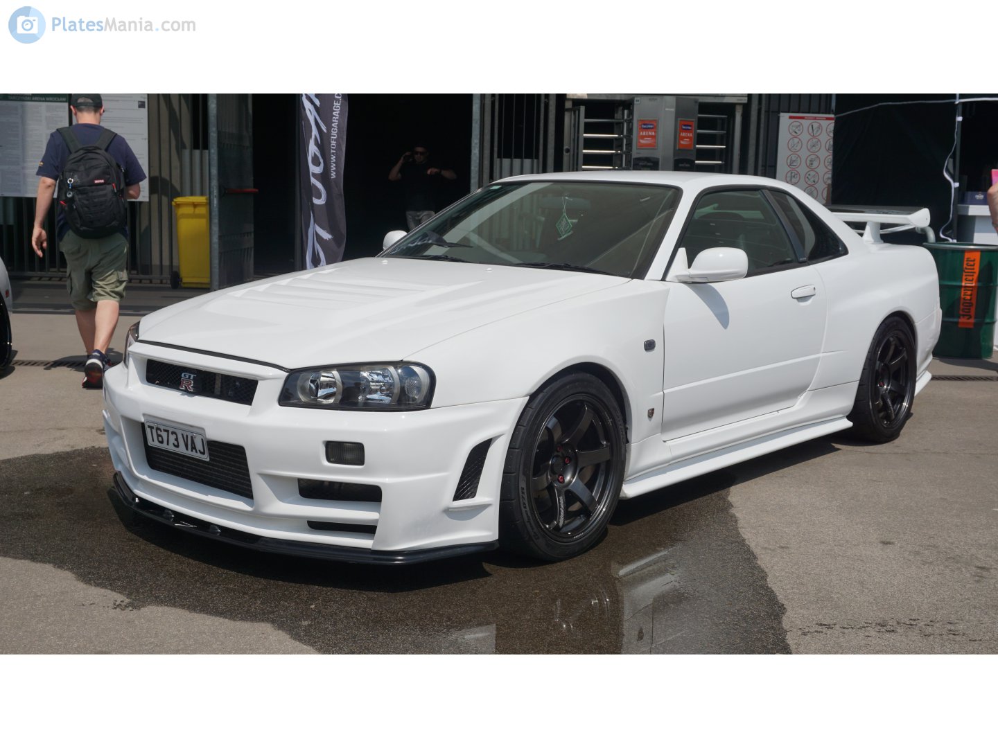 T673VAJ, Nissan Skyline 10th gen Coupé (R34), 1998–2001