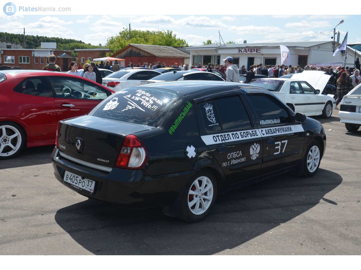 в 405 ро 37, Renault Symbol 1st gen (L65), 2002–2008