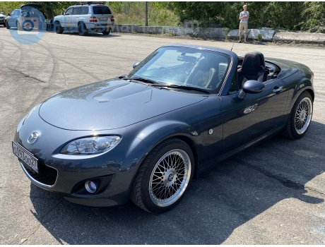 о093оо27, Mazda Roadster