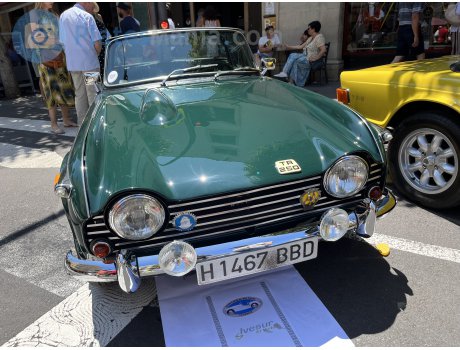 H 1467 BBD, Triumph TR250