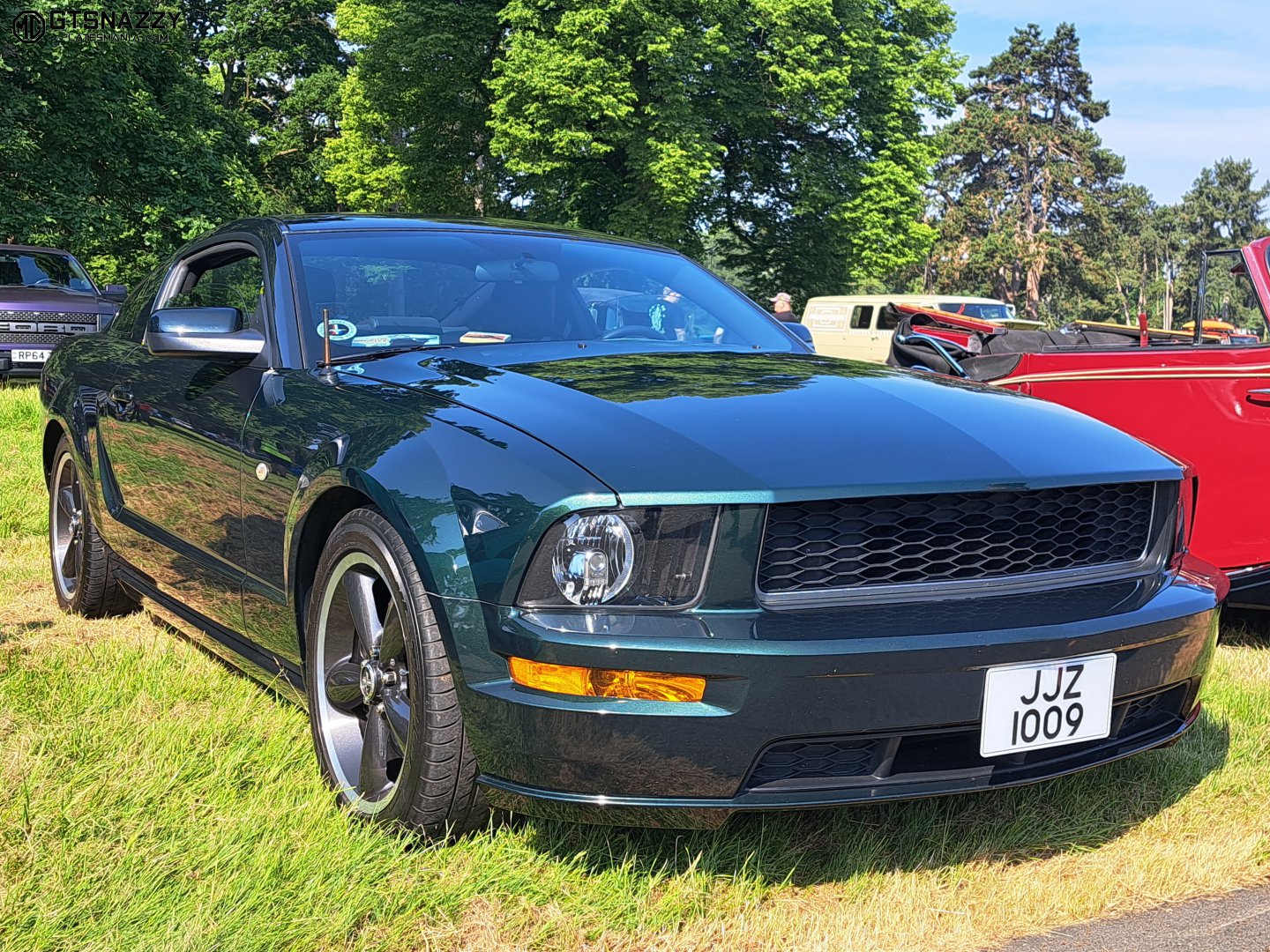 JJZ1009, Ford Mustang 5th gen 2-door Coupé (S197), 2004–2009