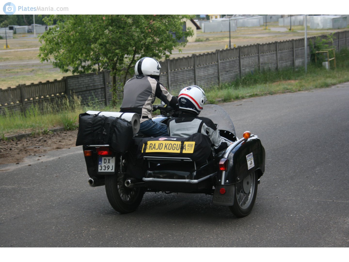 DX 339J, BMW R Series 