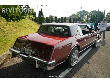 00-NYXJ, Oldsmobile Toronado