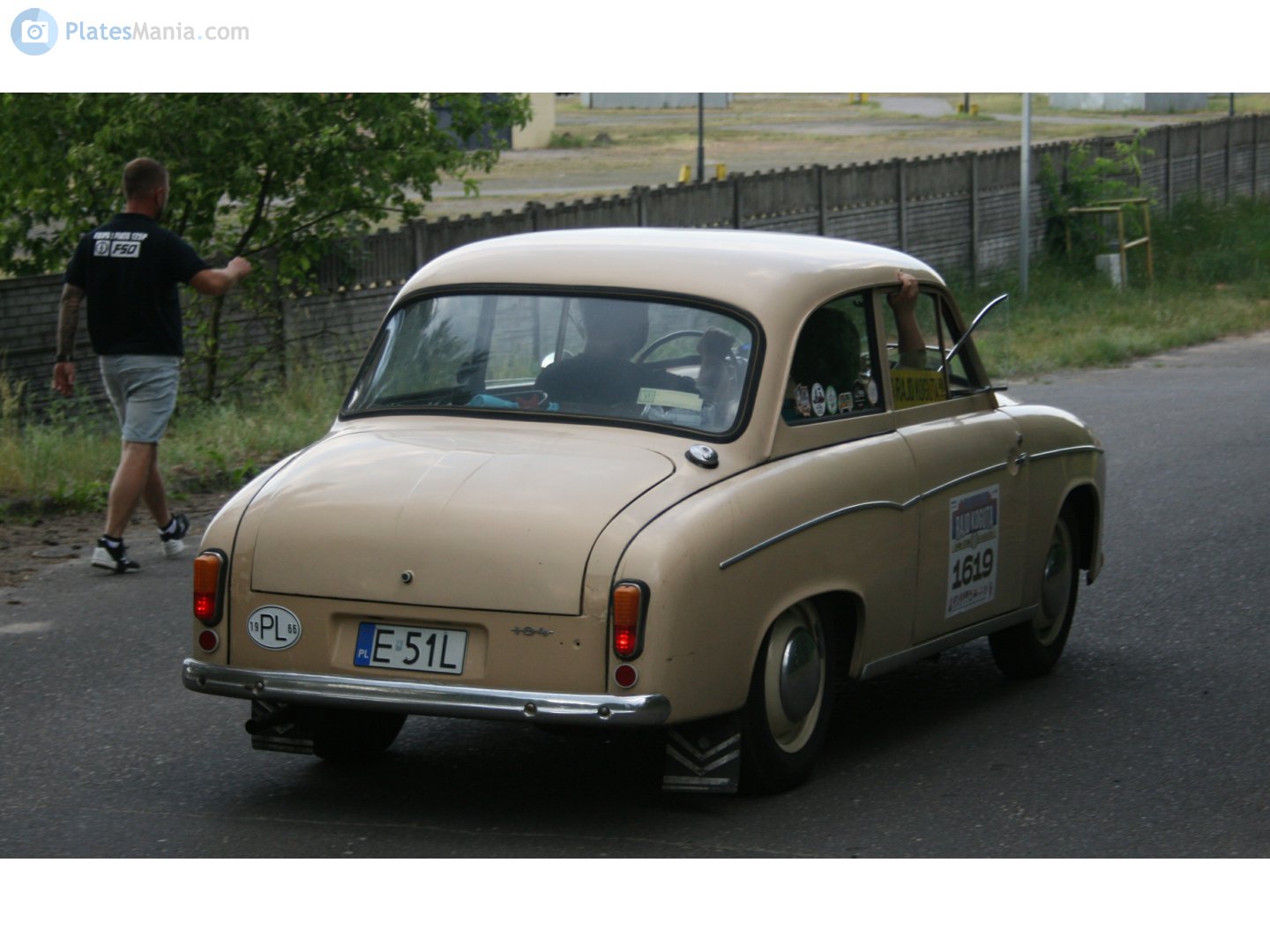 E 51L, FSO Syrena (100-105) 2-door Sedan, 1957–1972