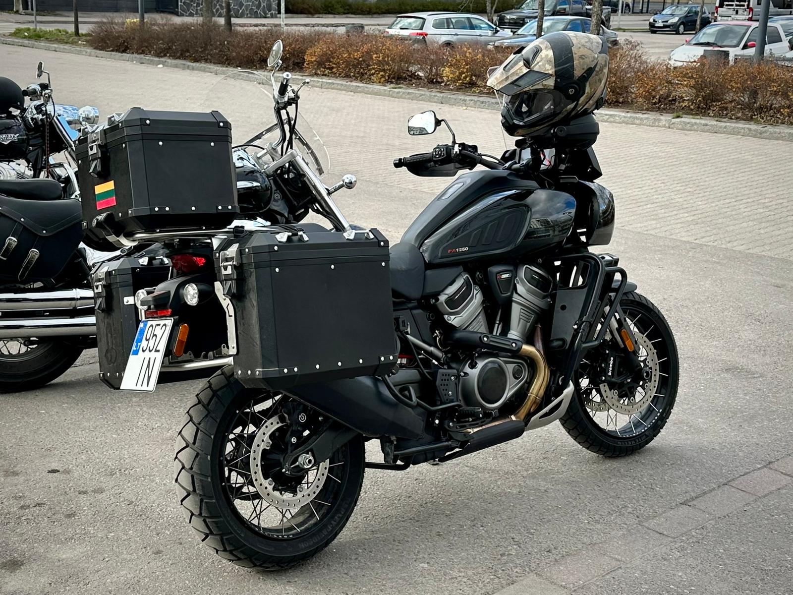 952 IN, Harley-Davidson Pan America 