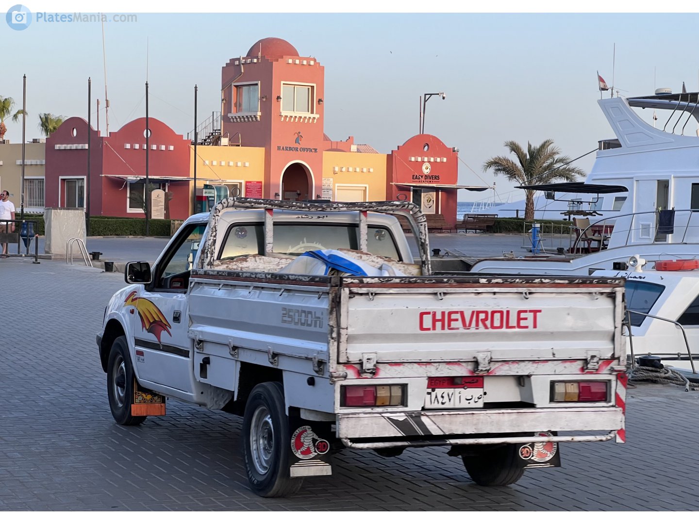 ٦٨٤٧ أبص, Chevrolet T-Series 