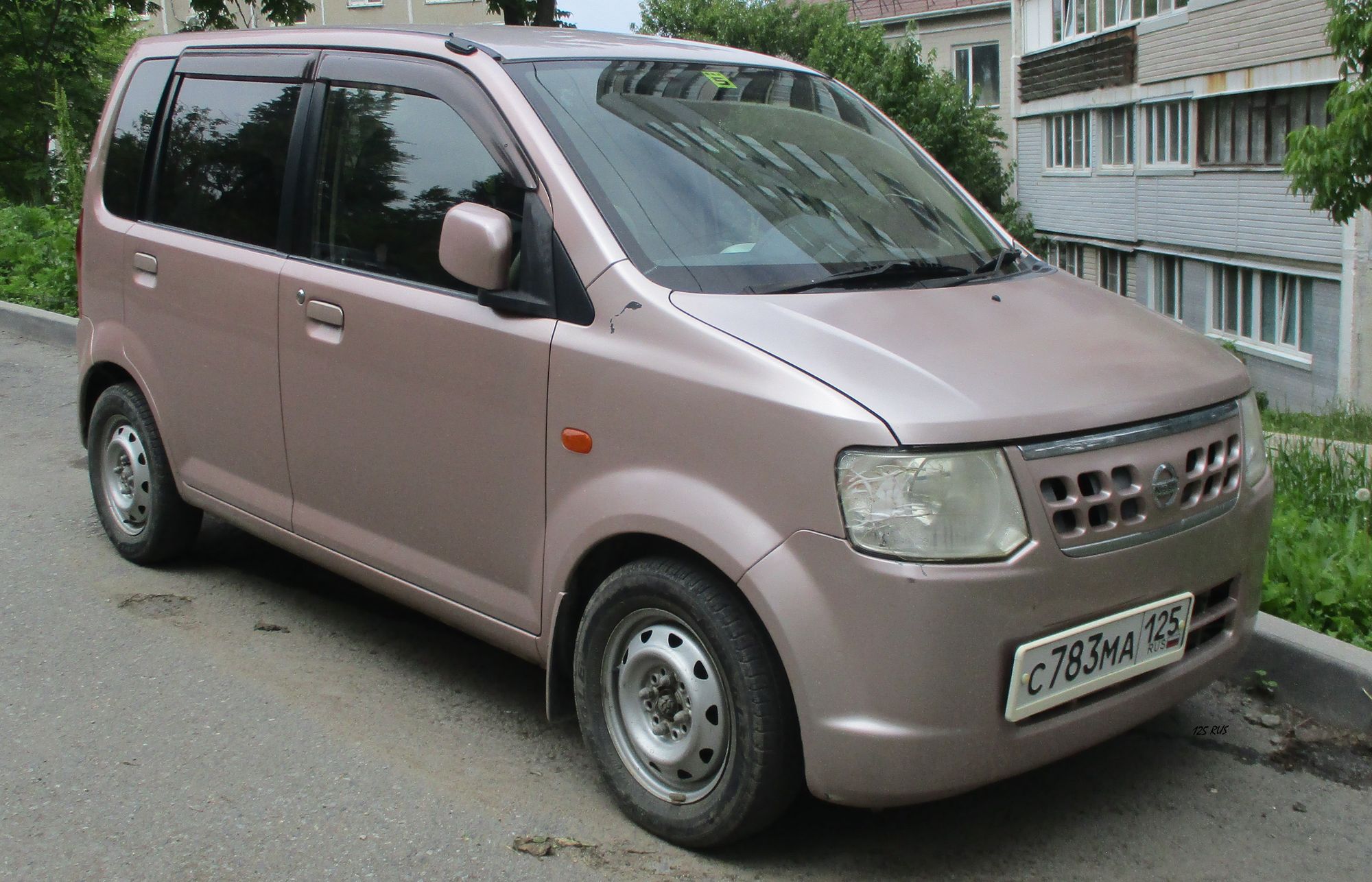 с 783 ма 125, Nissan Otti 