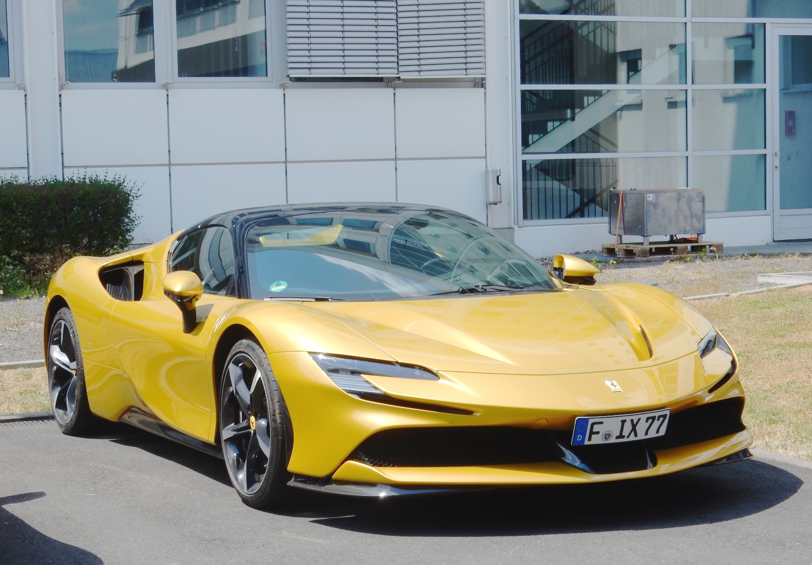 F IX 77, Ferrari SF90 1st gen Spider (F173A), 2020–