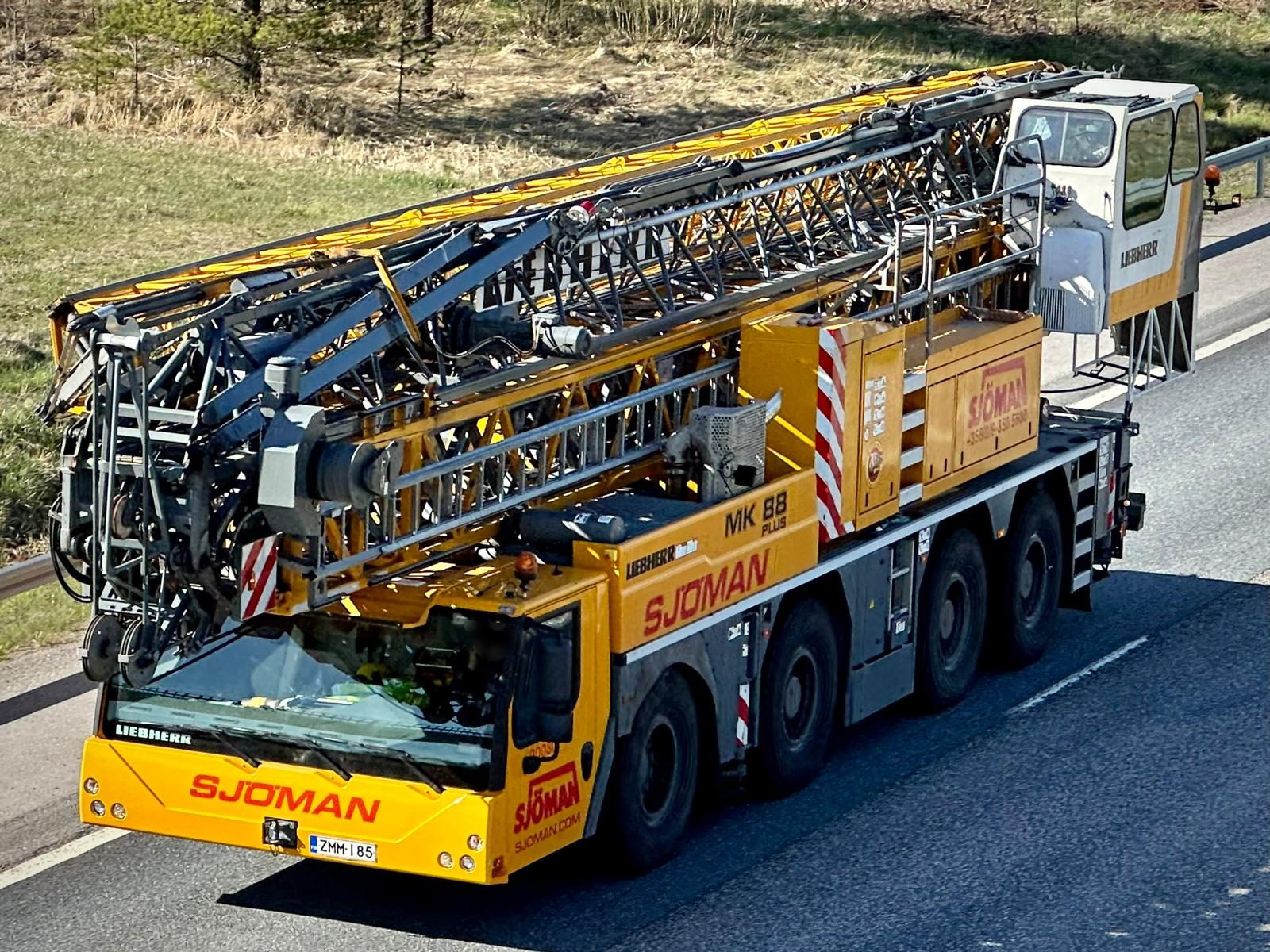ZMM-185, Liebherr MK 
