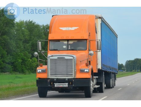 о237тк68, Freightliner FLD