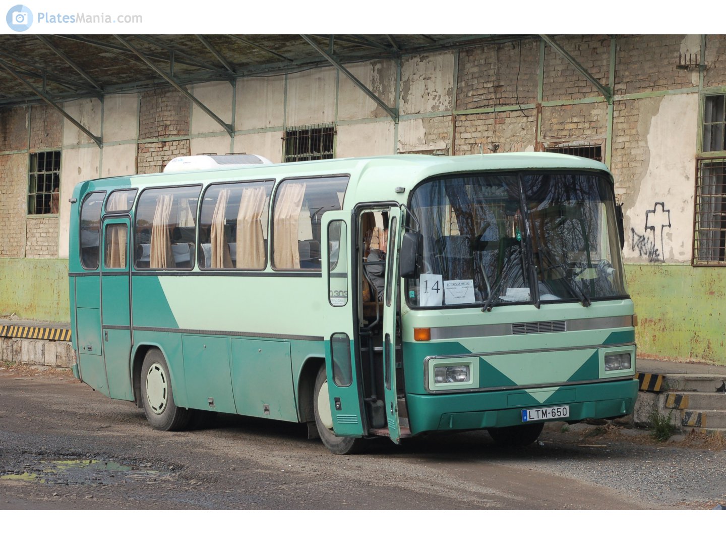LTM-650, Mercedes-Benz O303 1974–1992 (–2002 for CIS-market)