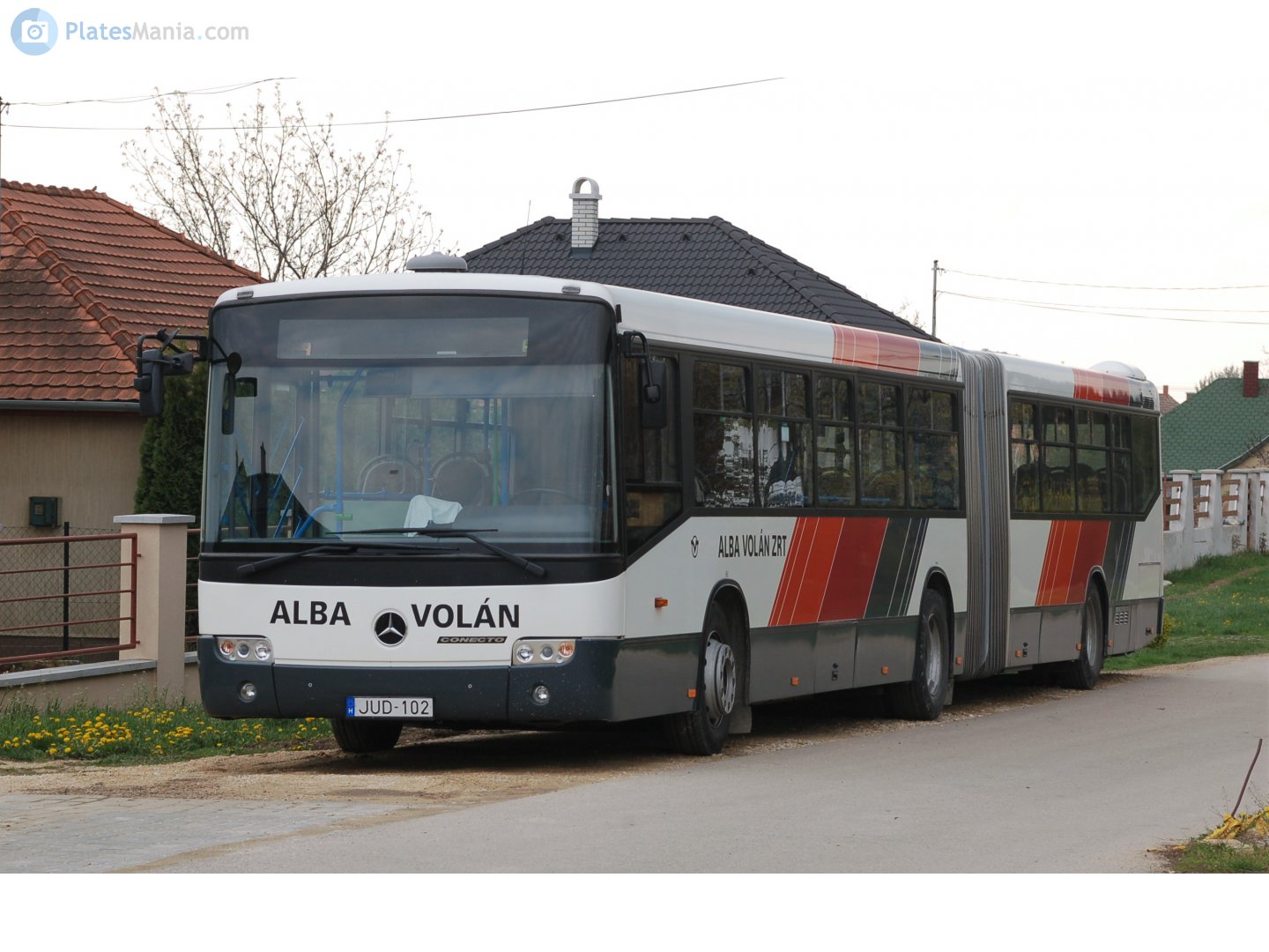 JUD-102, Mercedes-Benz Conecto 1st gen O345 G, 2001–2007