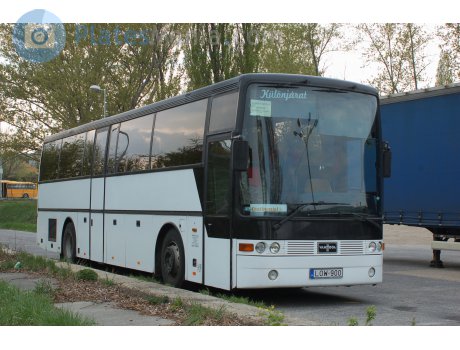 LOW-900, Van Hool T815