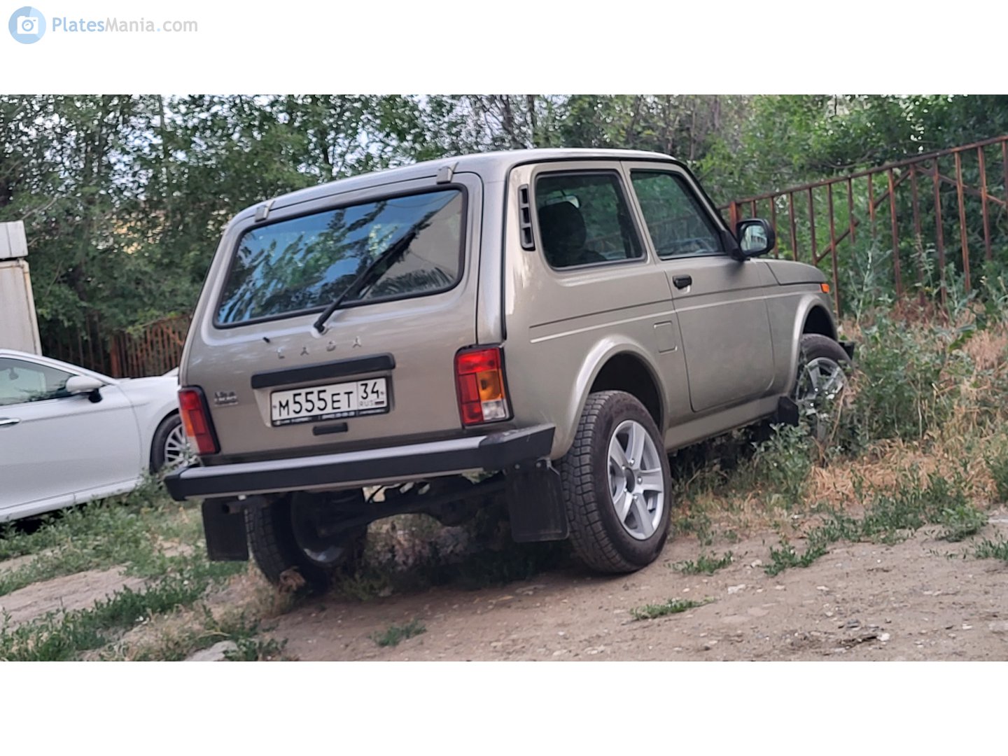м 555 ет 34, Lada (VAZ) 2121 Нива 21213/21214 (Legend), 1994–