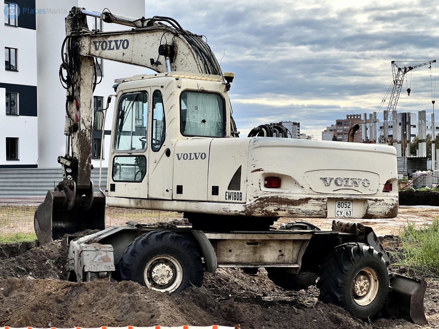 8052 су 63, Volvo EW-Series 