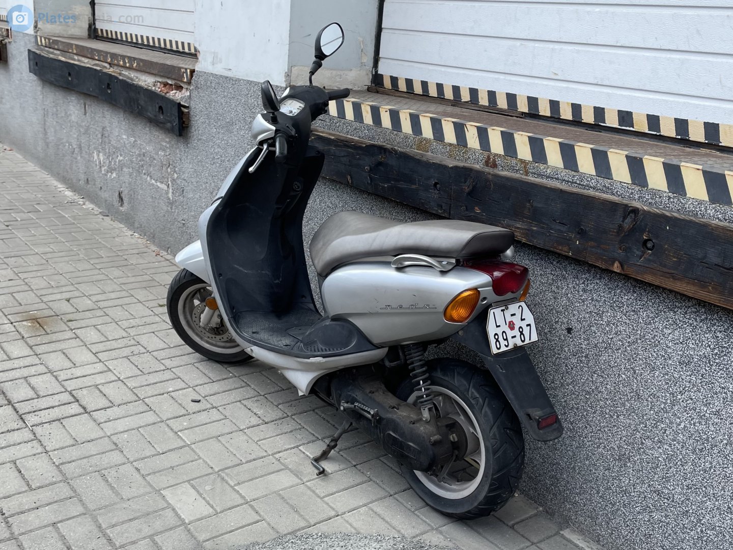 LT2 89-87, Yamaha Neo's 