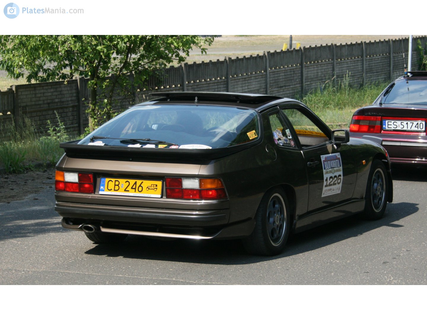 CB 246, Porsche 924 1st gen (425), 1976–1988
