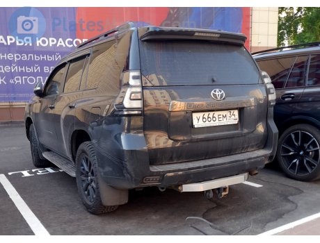 у666ем34, Toyota Land Cruiser Prado