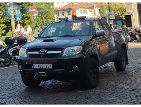 1-XEG-294, Toyota Hilux