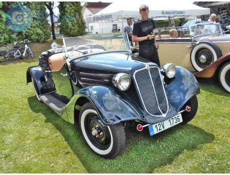 12V 1736, Tatra 57