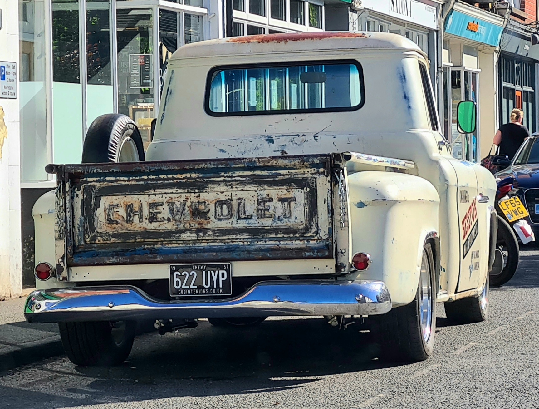 622UYP, Chevrolet Task Force Light-Duty Apache 30 Stepside Pickup (A-body), facelift, 1957–1959