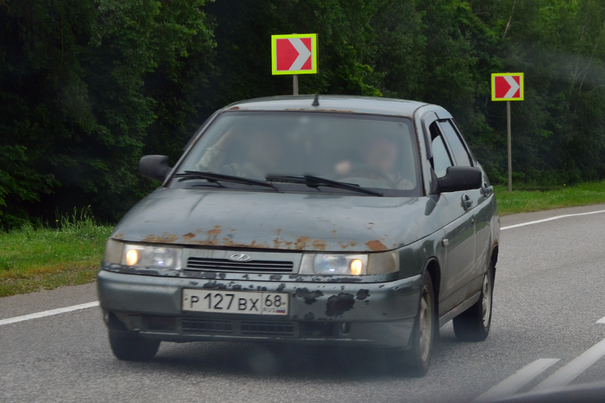 р 127 вх 68, Lada (VAZ) 2112 