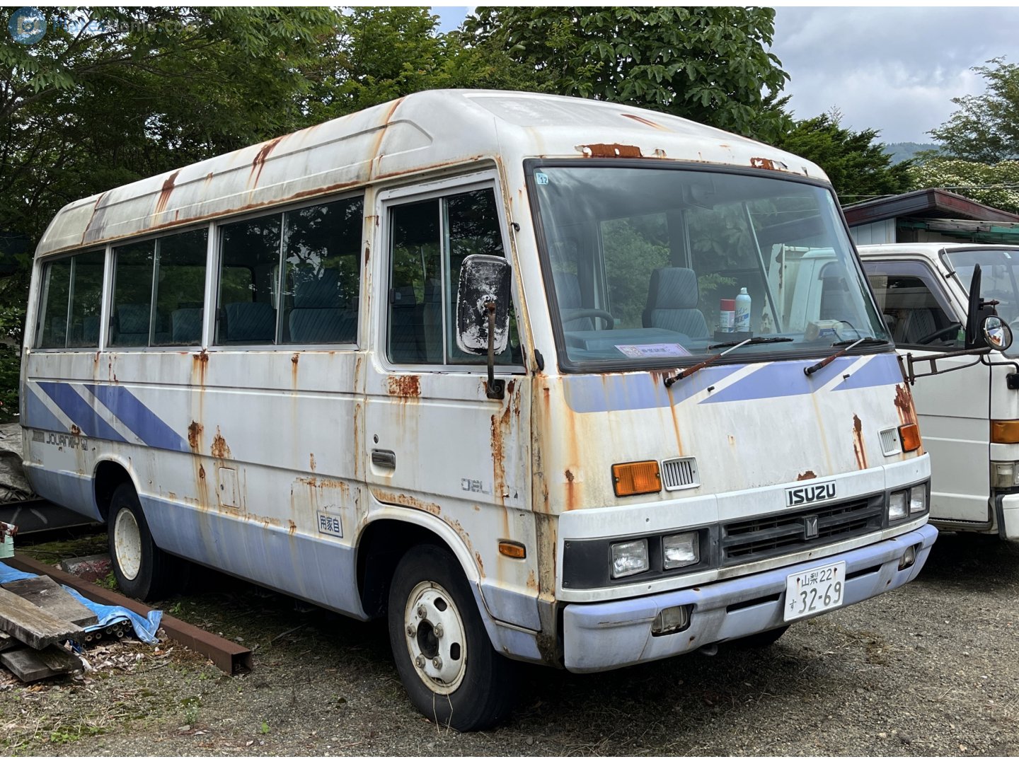 山梨 22 す 3269, Isuzu Journey 