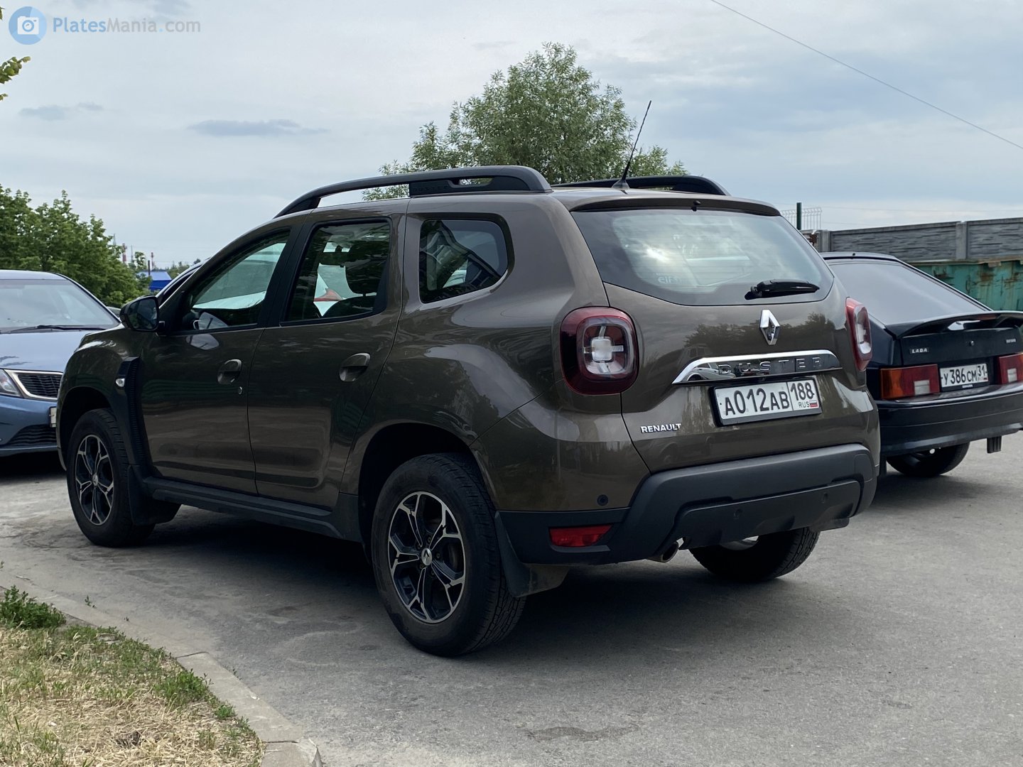 а 012 ав 188, Renault Duster 2nd gen (HJD), 2017–