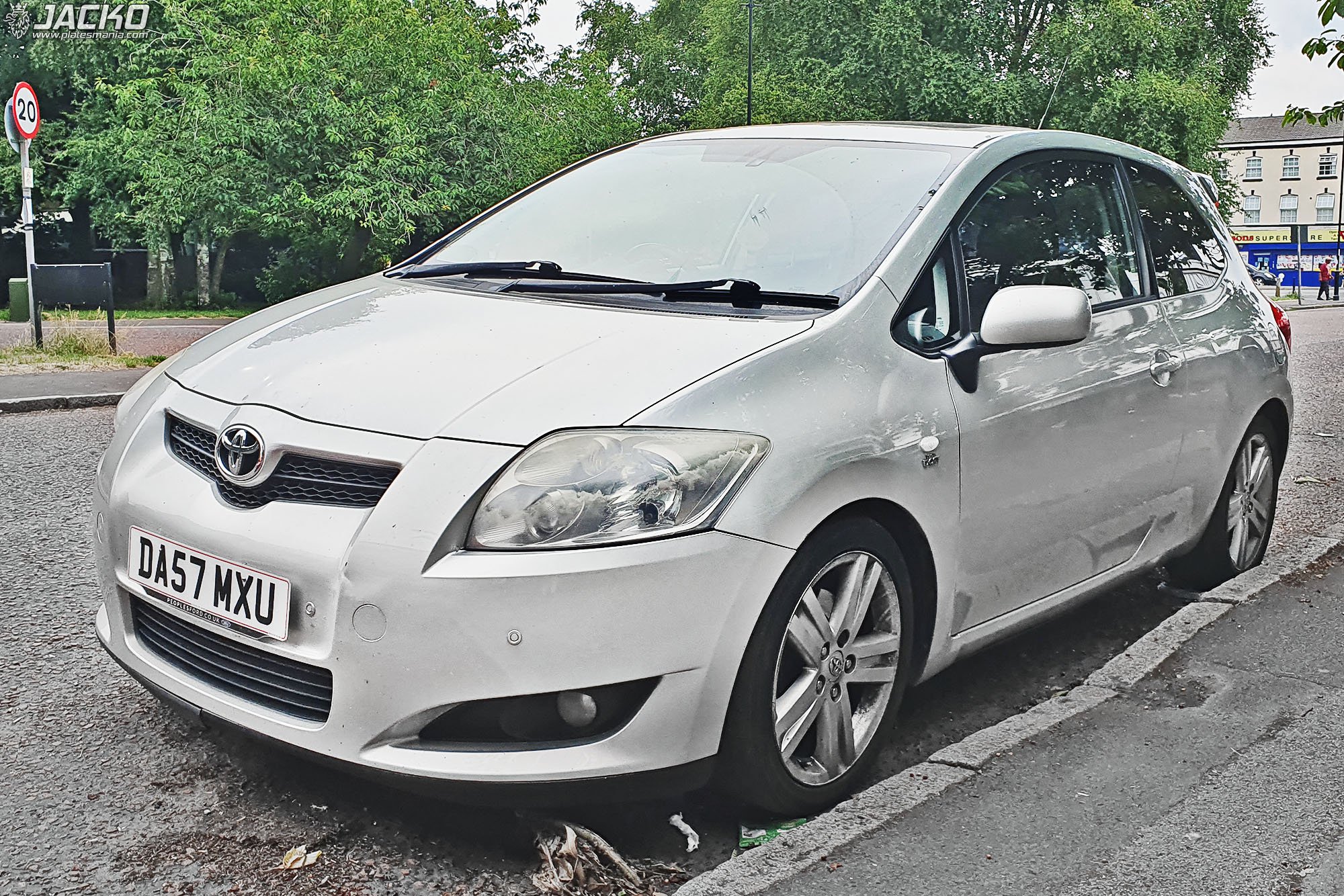 DA57MXU, Toyota Auris 1st gen 3-door Hatch (E150), 2006–2010