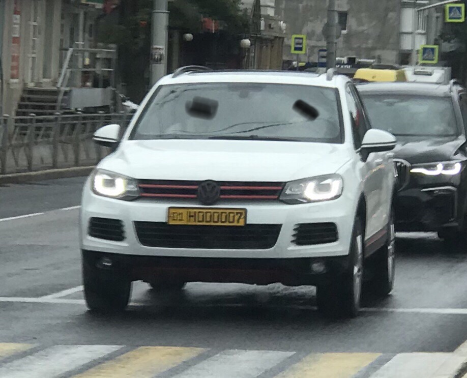 01 H 000007, Volkswagen Touareg 2nd gen (7P), 2010–2018