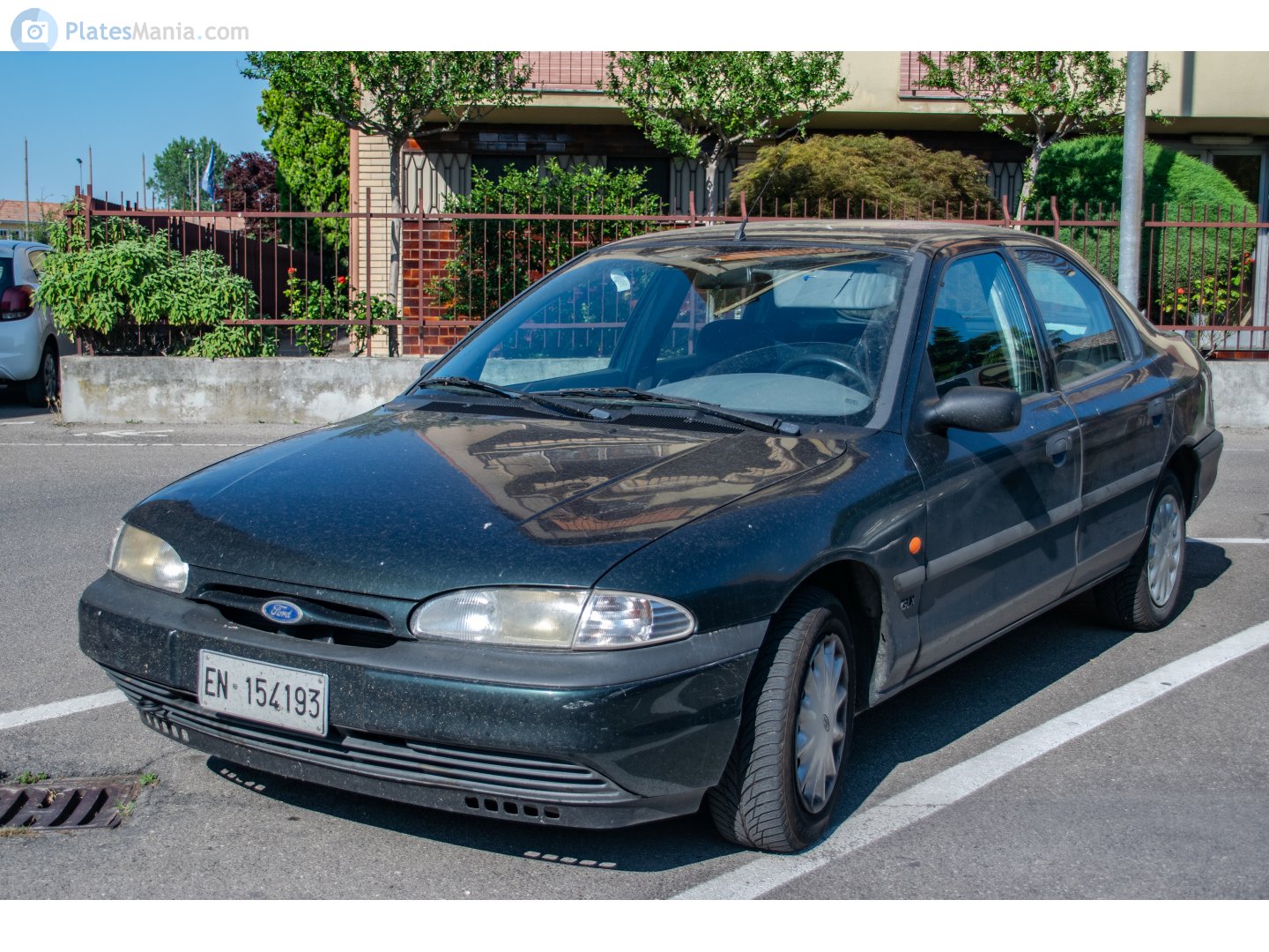 EN 154193, Ford Mondeo 1st gen Sedan/Liftback (Mk1; CDW27), 1993–1996