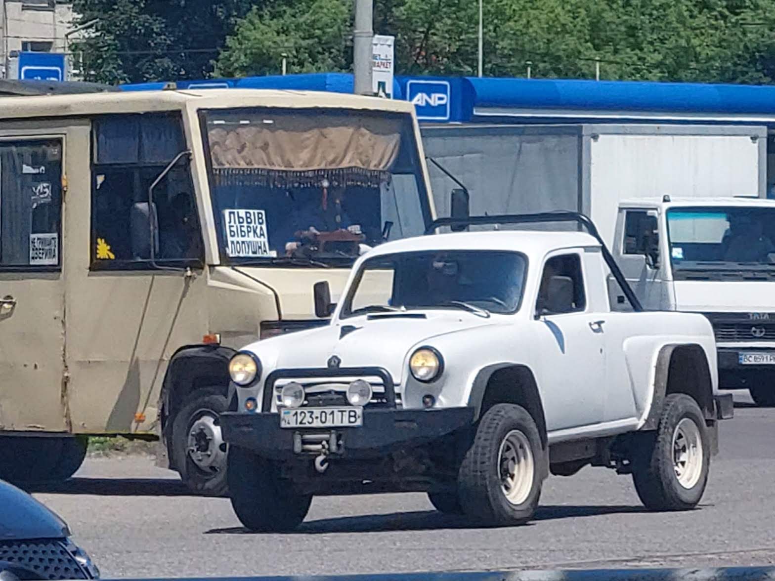 14 123-01 TB, Moskvich (AZLK) 402/407/403 402, 1956–1958